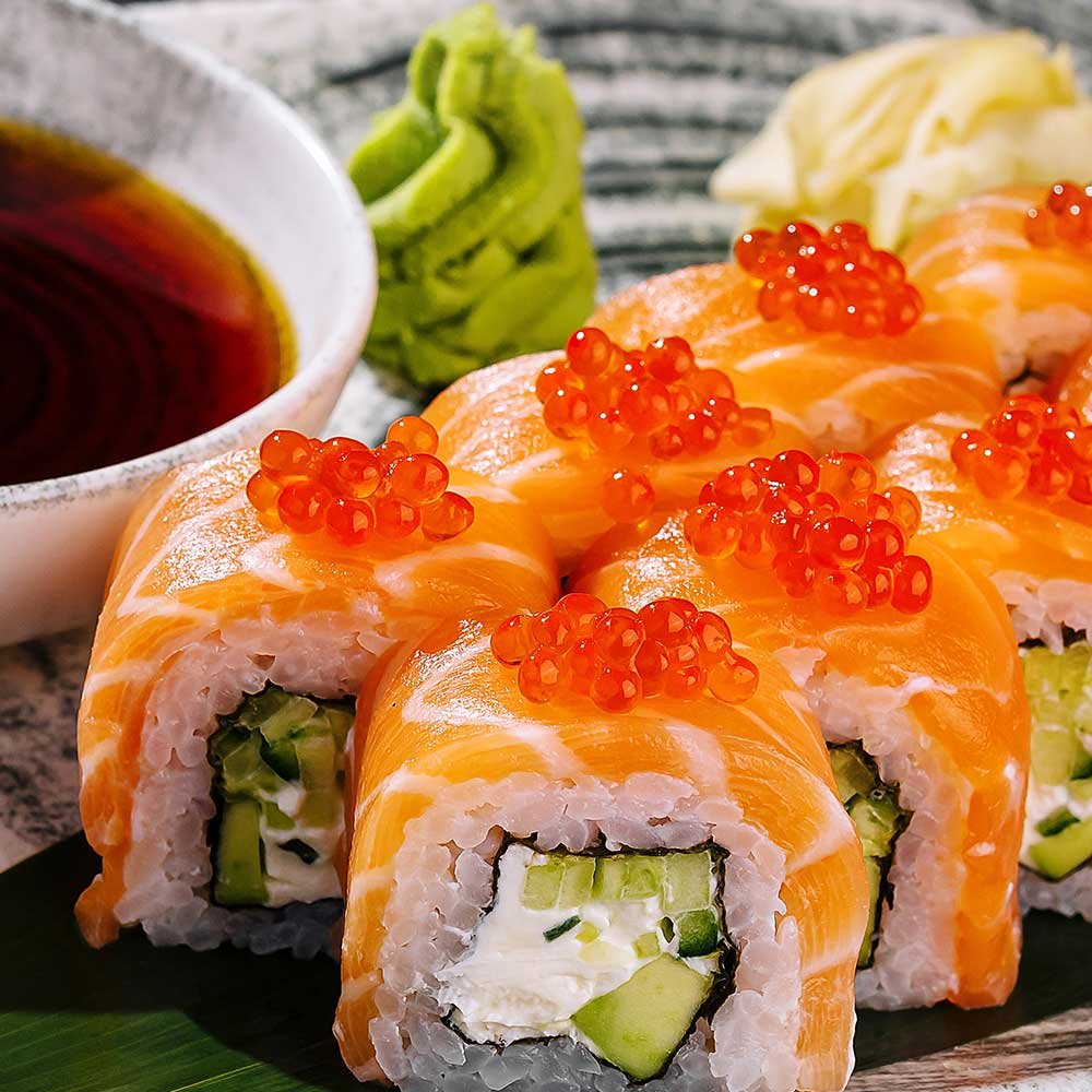 exquisite-sushi-roll-platter-with-salmon-roe-JW2VHX8.jpg